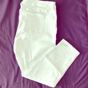 Boutique Plus white denim skinny jeans 20W